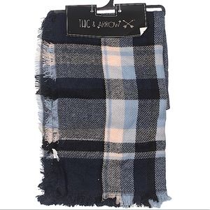 Twig & Arrow Plaid Blanket Scarf NWT